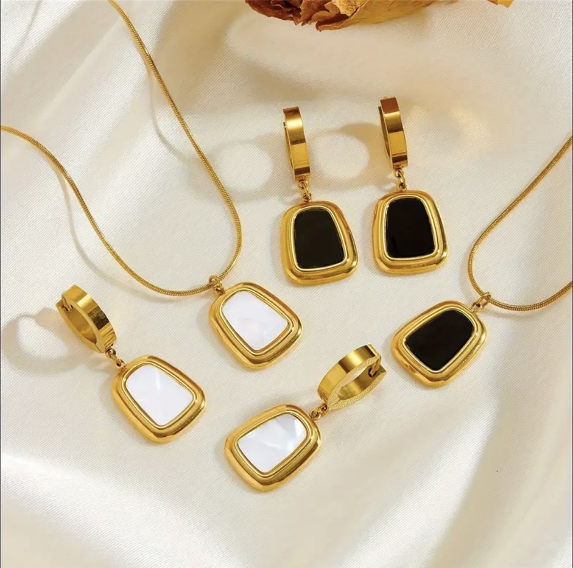 Ensemble en acier inoxydable simple et luxe!!