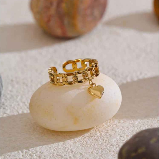 Bague chaîne en acier inoxydable doré avec charm en forme de cœur