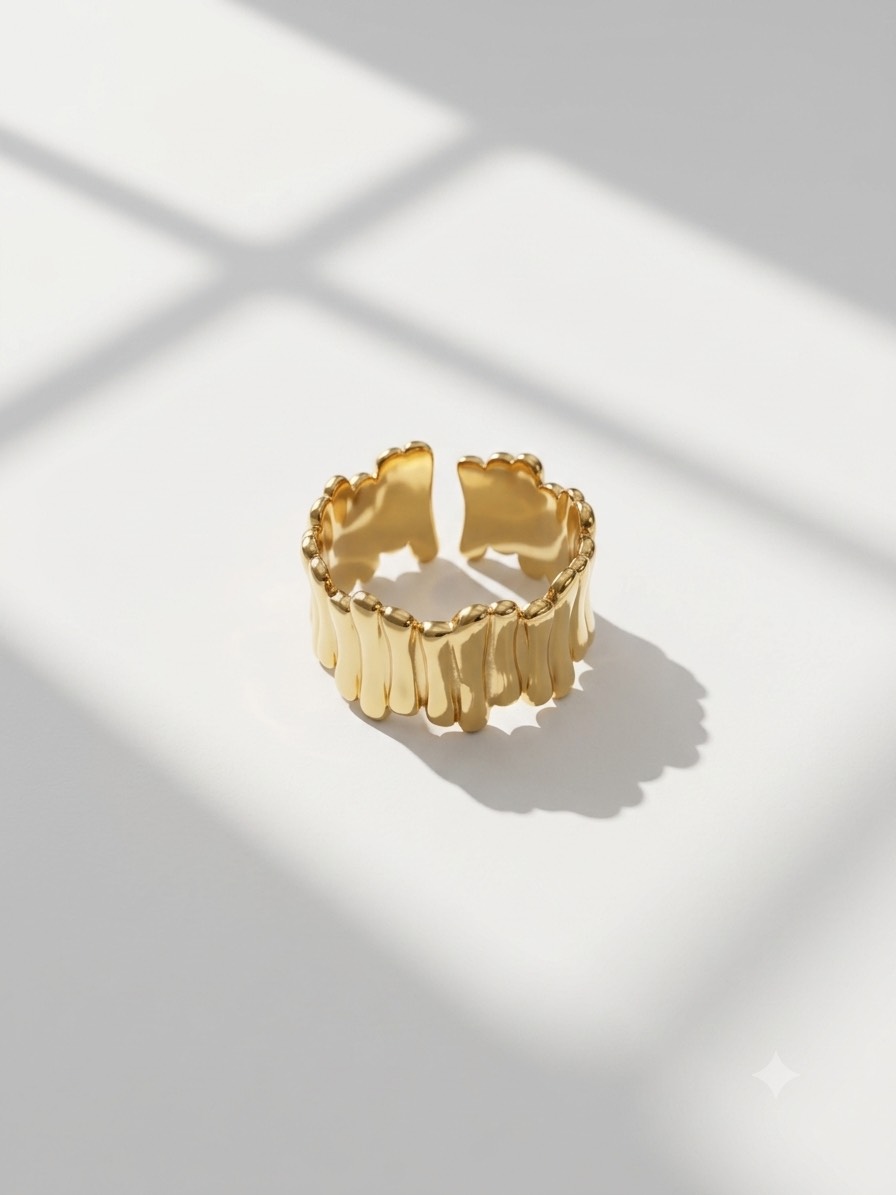 bague-doree-motif-plisse-femme-minimoon-cartier-zara-miratendance-pandora-tiffany dior.jpgjpg